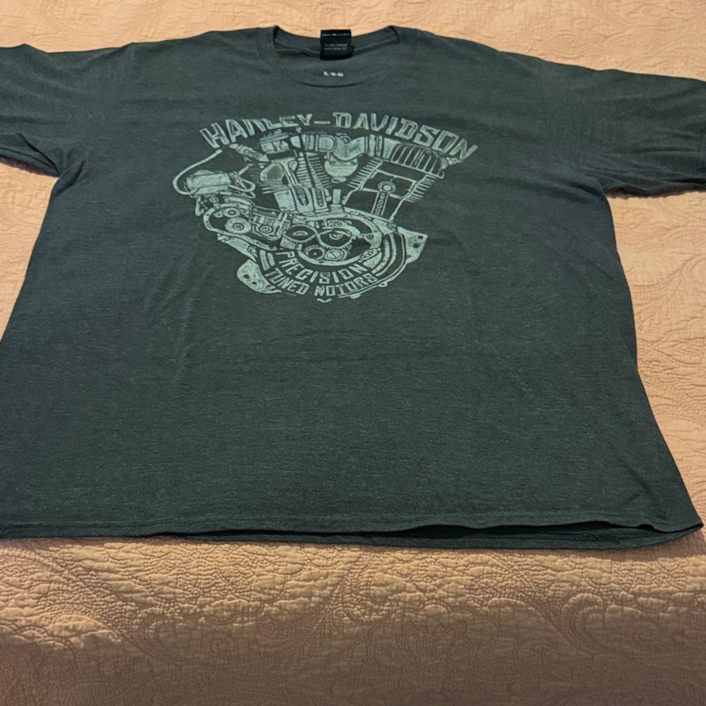 Harley-Davidson charcoal gray Graphic Tee. Laurel Maryland on the back.
